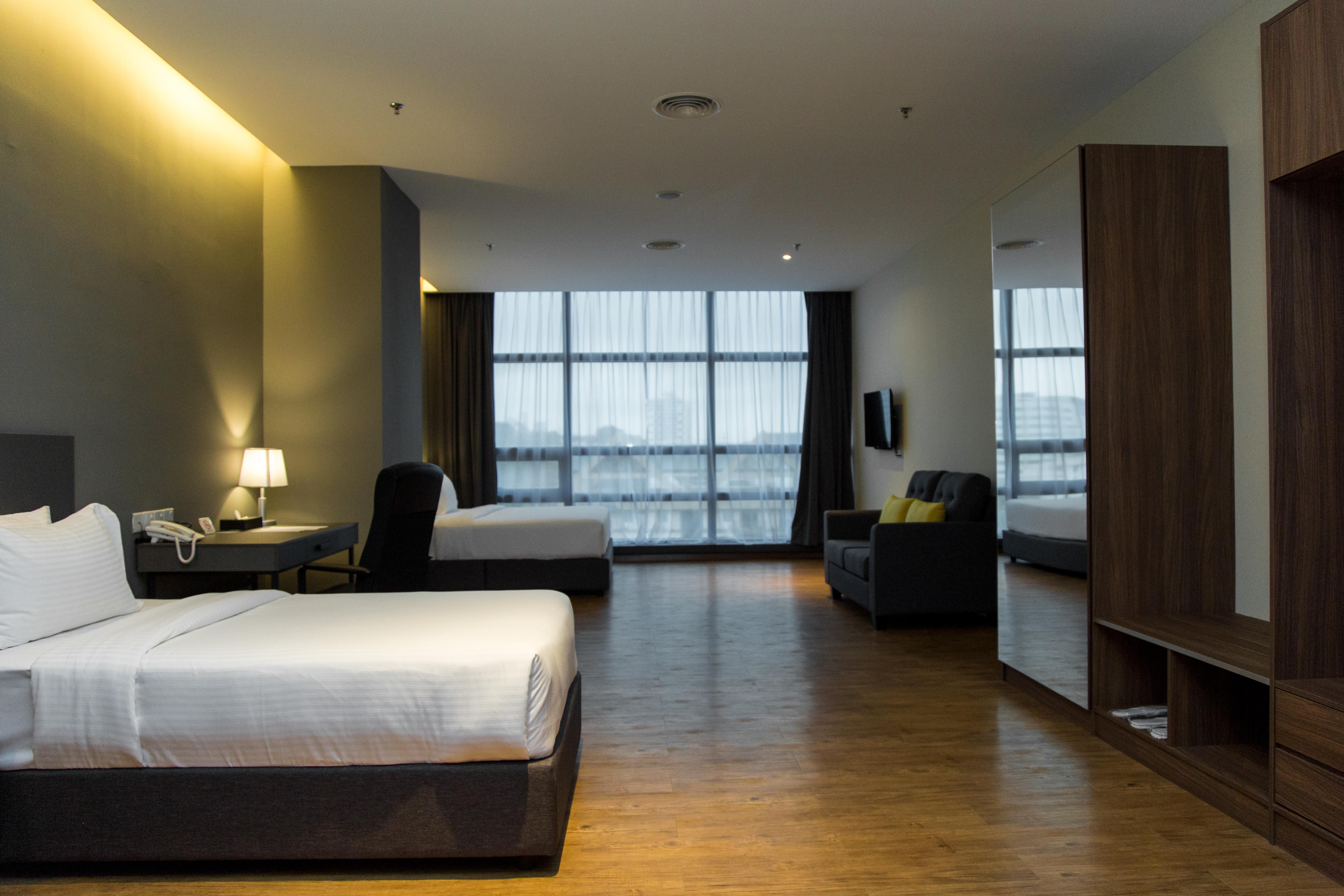 Imperial Regency Suites & Petaling Jaya Kuala Lumpur Exterior foto