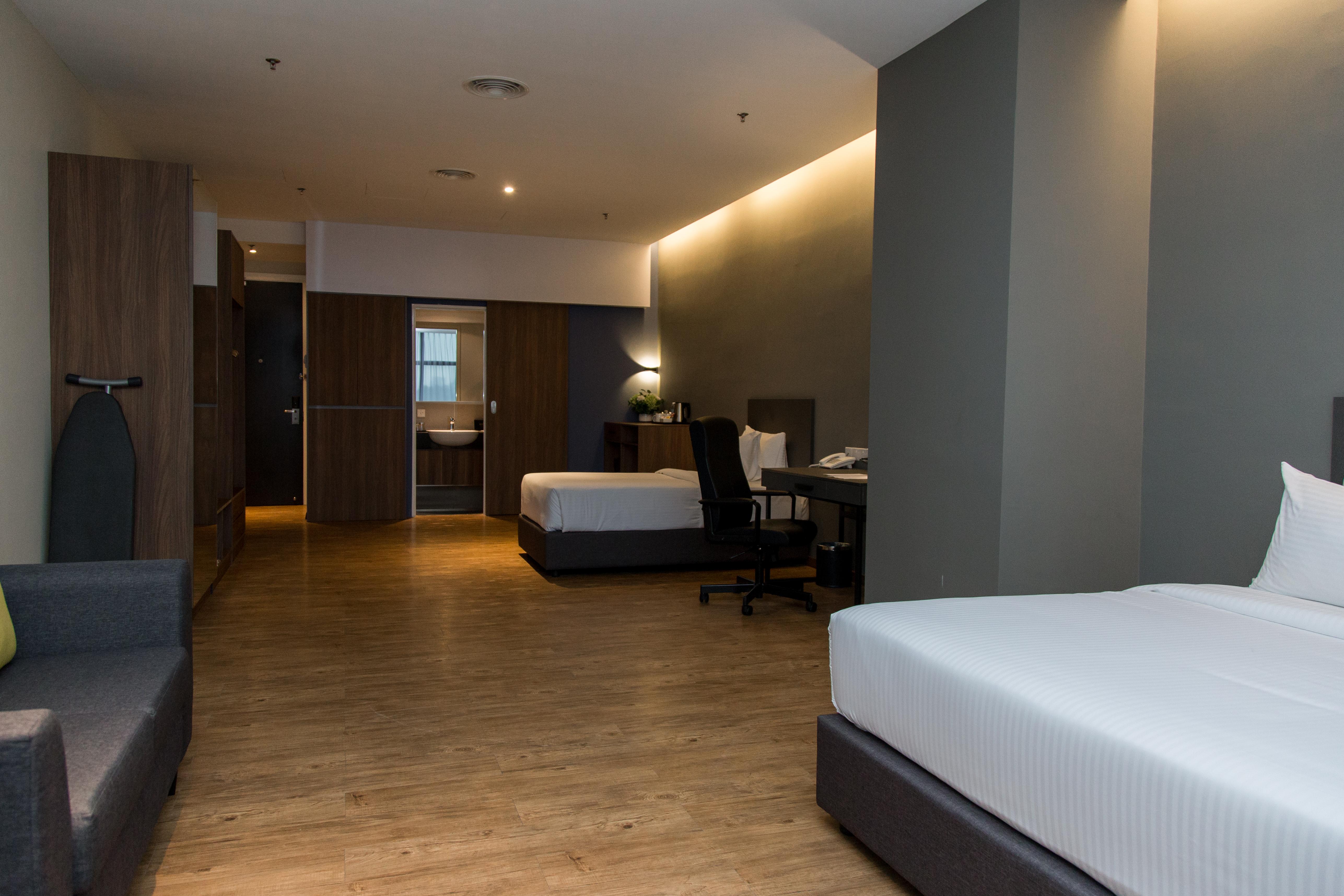 Imperial Regency Suites & Petaling Jaya Kuala Lumpur Exterior foto