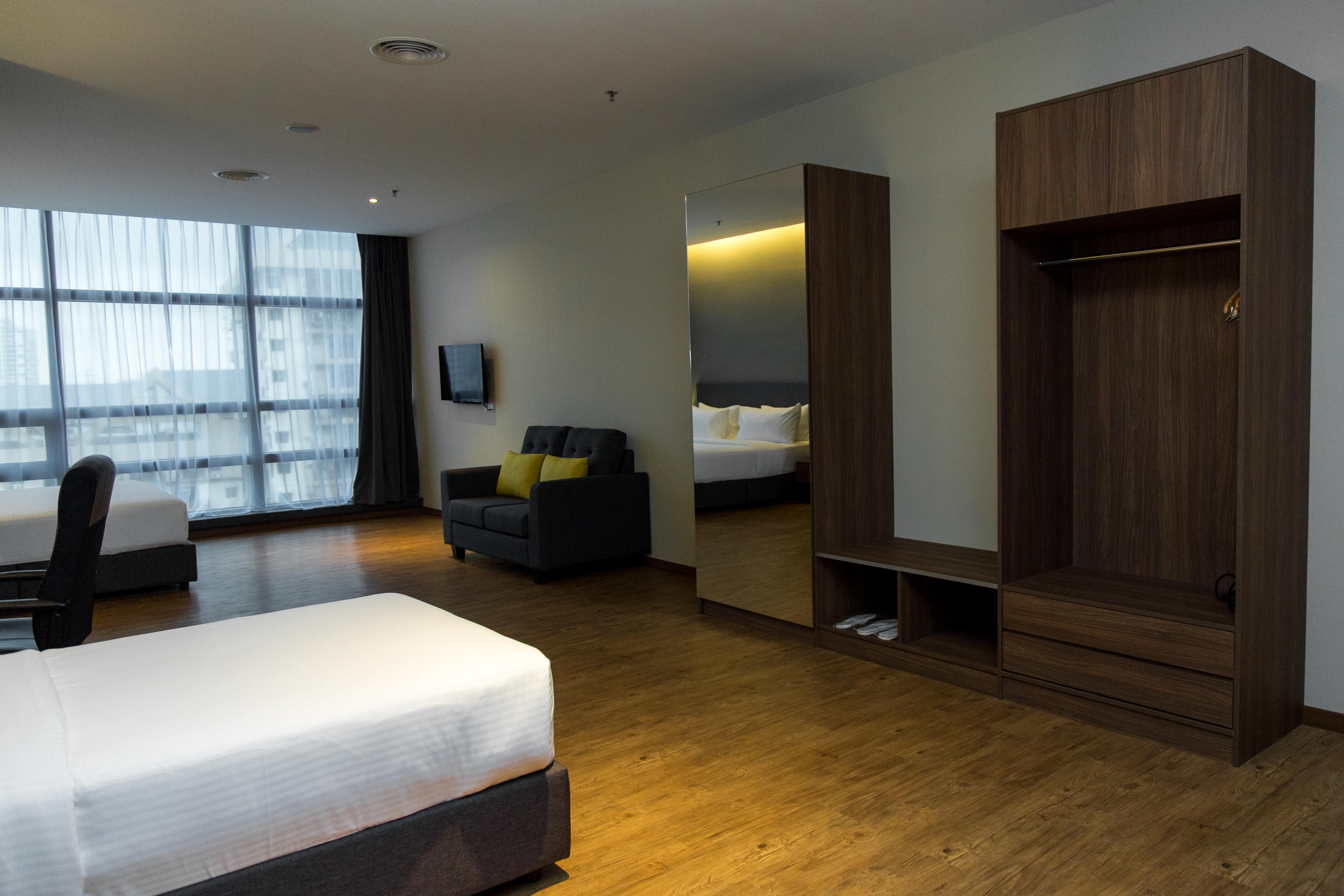 Imperial Regency Suites & Petaling Jaya Kuala Lumpur Exterior foto