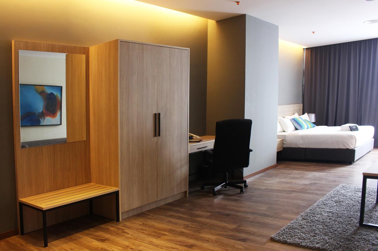 Imperial Regency Suites & Petaling Jaya Kuala Lumpur Exterior foto
